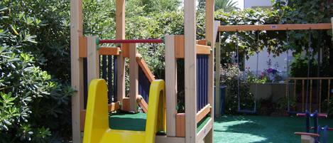 Children's play area - outdoor