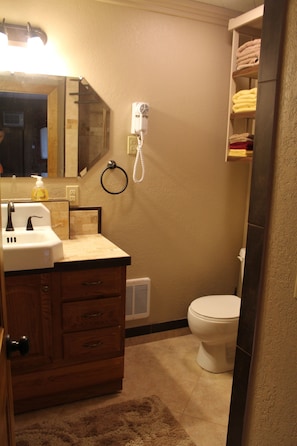 En Suite Bathroom