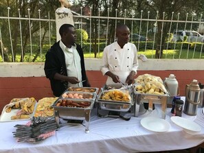 Petit déjeuner buffet