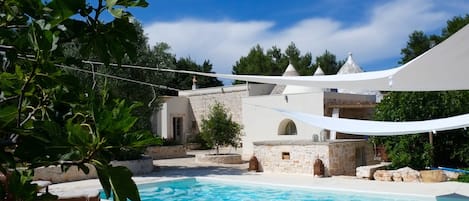 Welcome to Trullo Nella Pineta - your Pugilan paradise 