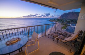 Evening Lanai view to the right