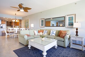 Sands of Kahana 255 Living Room