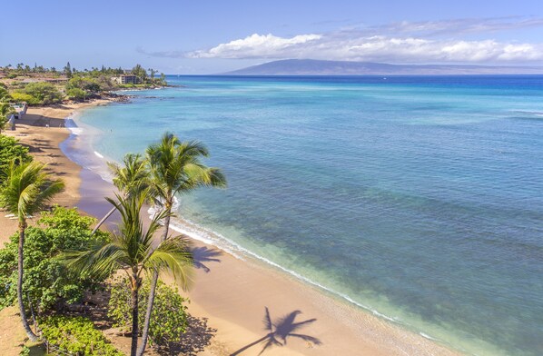 Sands of Kahana 353 Front lanai View