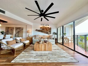 Sofa and 2 Accent chairs
