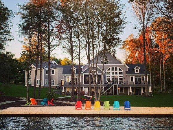 Lake Anna Oasis