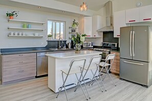 more kitchen
