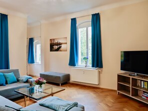 Ferienwohnung mit ca. 200qm, 5 Schlafzimmer, max. 15 Personen-Residenz am Dresdner Stadtwald