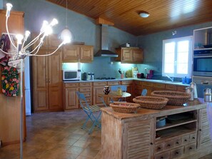 Private kitchen