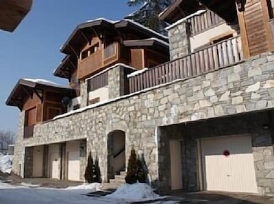 4 bedroom Apartment In Morzine, Portes Du Soleil, French Alps 