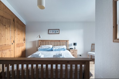 4 bedroom Apartment In Morzine, Portes Du Soleil, French Alps 