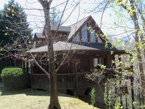 Right side view with chalet window