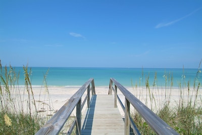 Sarasota Perfect Location For Your Vacation!