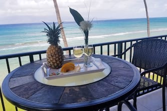 Spectacular Ocean front! Panoramic views Sunsets, Whale watch, gardens, Specials