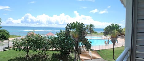 Vista a la playa o el mar