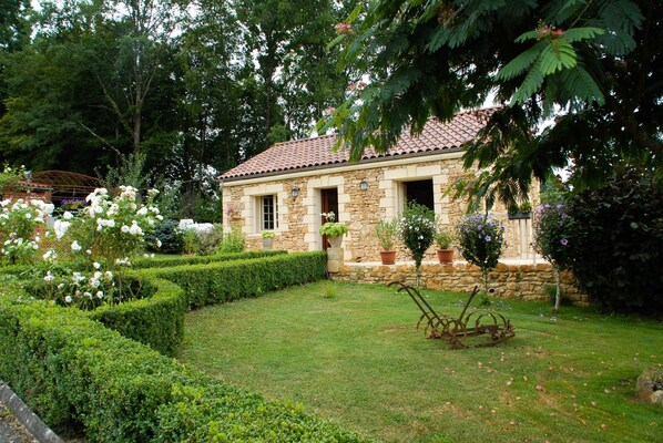 Vue du Gite à l'intérieur de la propriété