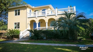 Front of the house; Mediterranean Villa...(kind of like in Scarface!)