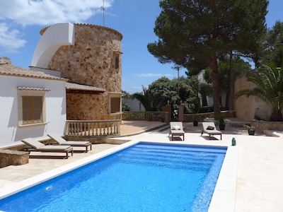 Torre al Mar: Sea view finca with pool 150m to the beach, 8 people, climate, ETV / 5162