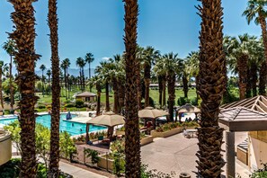 Clubhouse Pool 