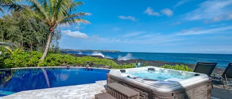 Relax and Enjoy this fabulous, private pool and spa!