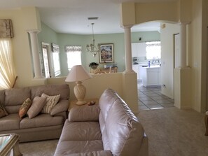 Living room/Dining Room/Kitchen 