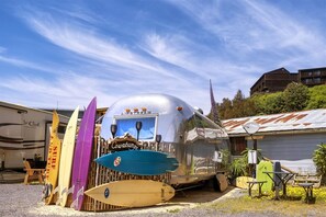Cowabunga - Glamping Airstream style