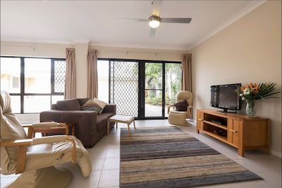 Relax at 'The Villa at The Bay'. A Fully Self Contained Private Unit