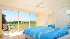 Pacific Views | Bedroom 1 Queen Bed | Amazing Views