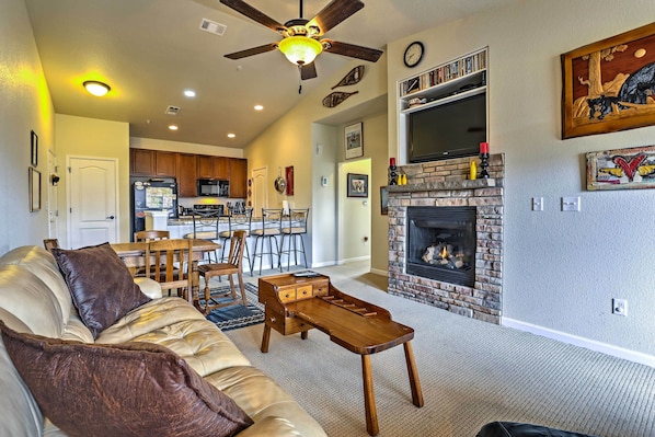 Granby Vacation Rental | 2BR | 2BA | 949 Sq Ft | Stairs Required