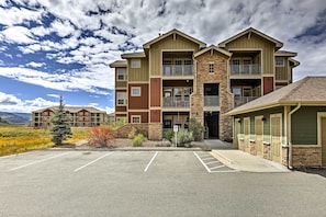 Parking | Open Lot