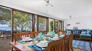 Bay Cottage | Dining