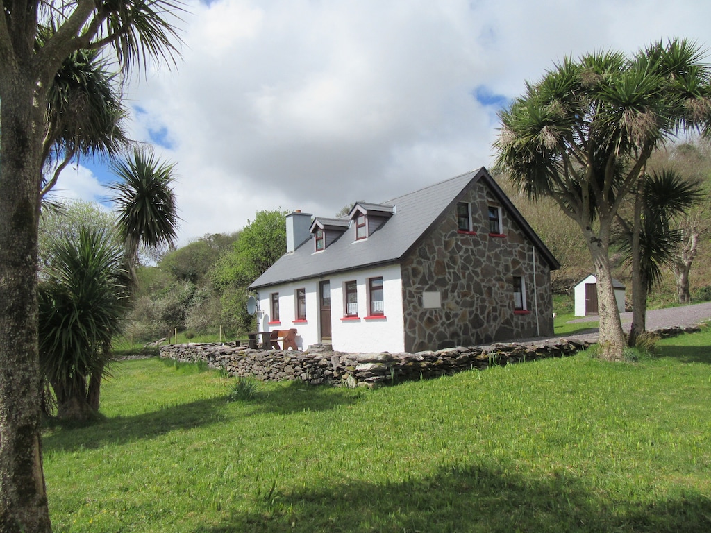 Familienurlaub in Irland mit Kindern – 2. Woche Kerry & Umgebung | familienurlaub in irland,familienurlaub irland mit kindern,kerry mit kindern,dingle,skellig chocolate,skellig michael island,rossbeigh beach,bunratty castle Familienurlaub in Irland mit Kindern – 2. Woche Kerry & Umgebung | familienurlaub in irland,familienurlaub irland mit kindern,kerry mit kindern,dingle,skellig chocolate,skellig michael island,rossbeigh beach,bunratty castle