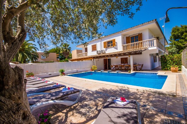 Ferienhaus in Alcudia mit Pool.