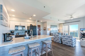 Kitchen and Breakfast Bar with a view