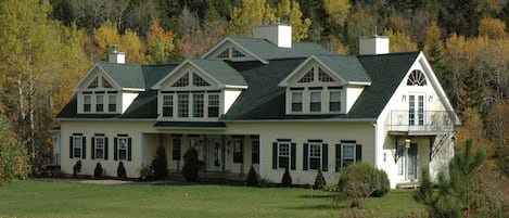 Nestled in the country.This is your view as you enter the property.