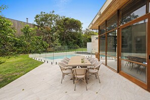 Outdoor Entertaining
