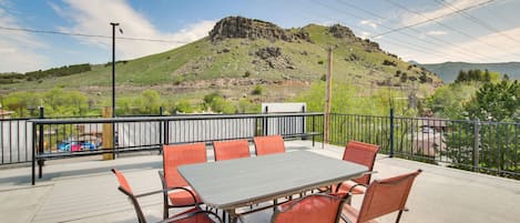 Lava Hot Springs Vacation Rental | Studio | 1BA | 550 Sq Ft | Stairs to Enter