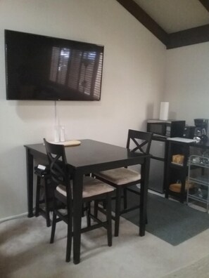 kitchenette w/microwave, minifridge, coffee maker, toaster, 55" SmartTV
