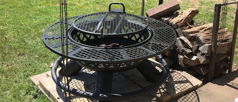 We provide a cooking grill & fire pit to enjoy during your stay.