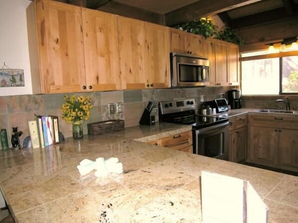 Spacious, fully equipped, beautifully remodeled kitchen.