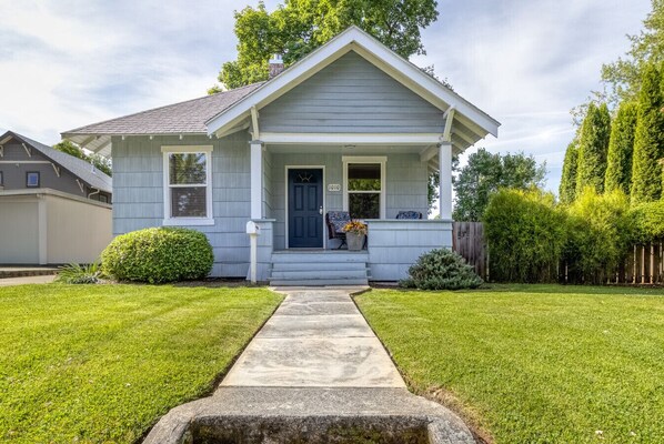 Great location, walk everywhere!