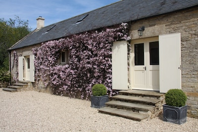 The Granary is in a rural location, perfect for families, couples and pets.