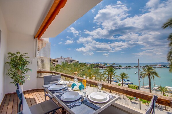 Apartment mit Meerblick in Puerto de Alcudia