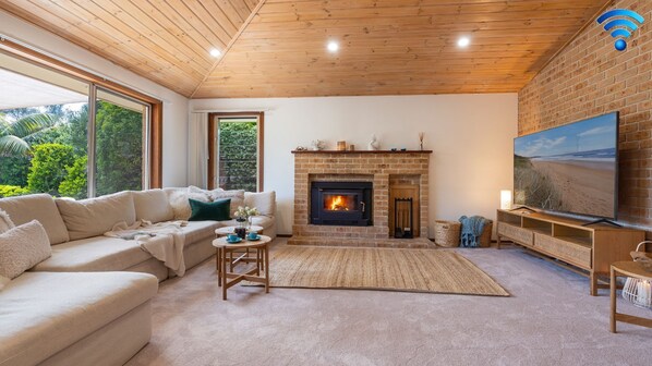 Seaside | Living Room | Media Room | TV | Fireplace