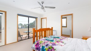Main bedroom with en-suite and balcony (upstairs)