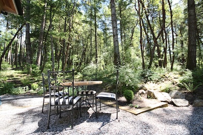 LUXURY FRENCH COTTAGE SURROUNDED BY NATURE, FOREST BATHING ANYONE?