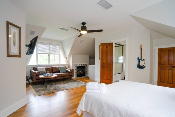 The Captivating Cowgirl is a spacious room