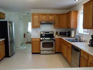 Large, Fully Stocked Kitchen