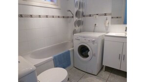 Bathroom/washer