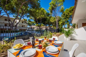 Enjoy in Playa de Alcudia