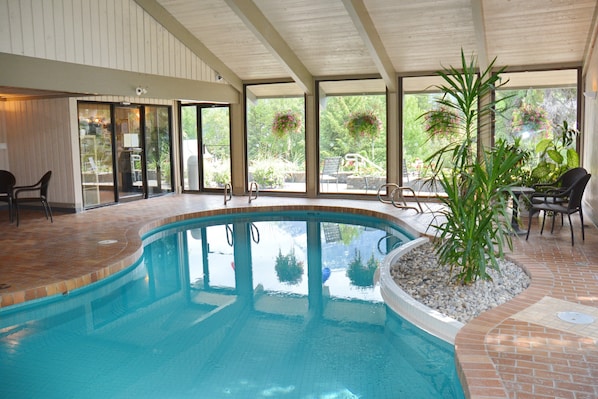 Enjoy the excellent on-site amenities including the beautiful indoor pool!